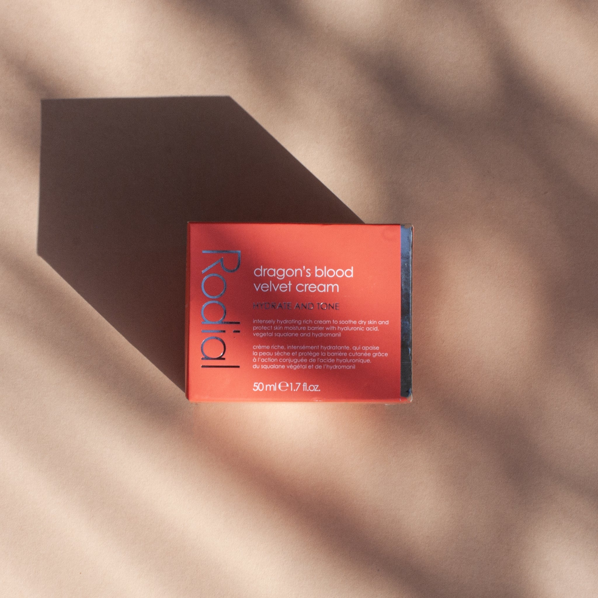 Dragons Blood Hyaluronic Velvet Cream